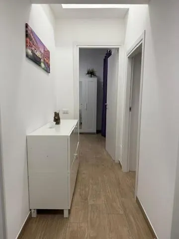 Holiday home Giga House Rome